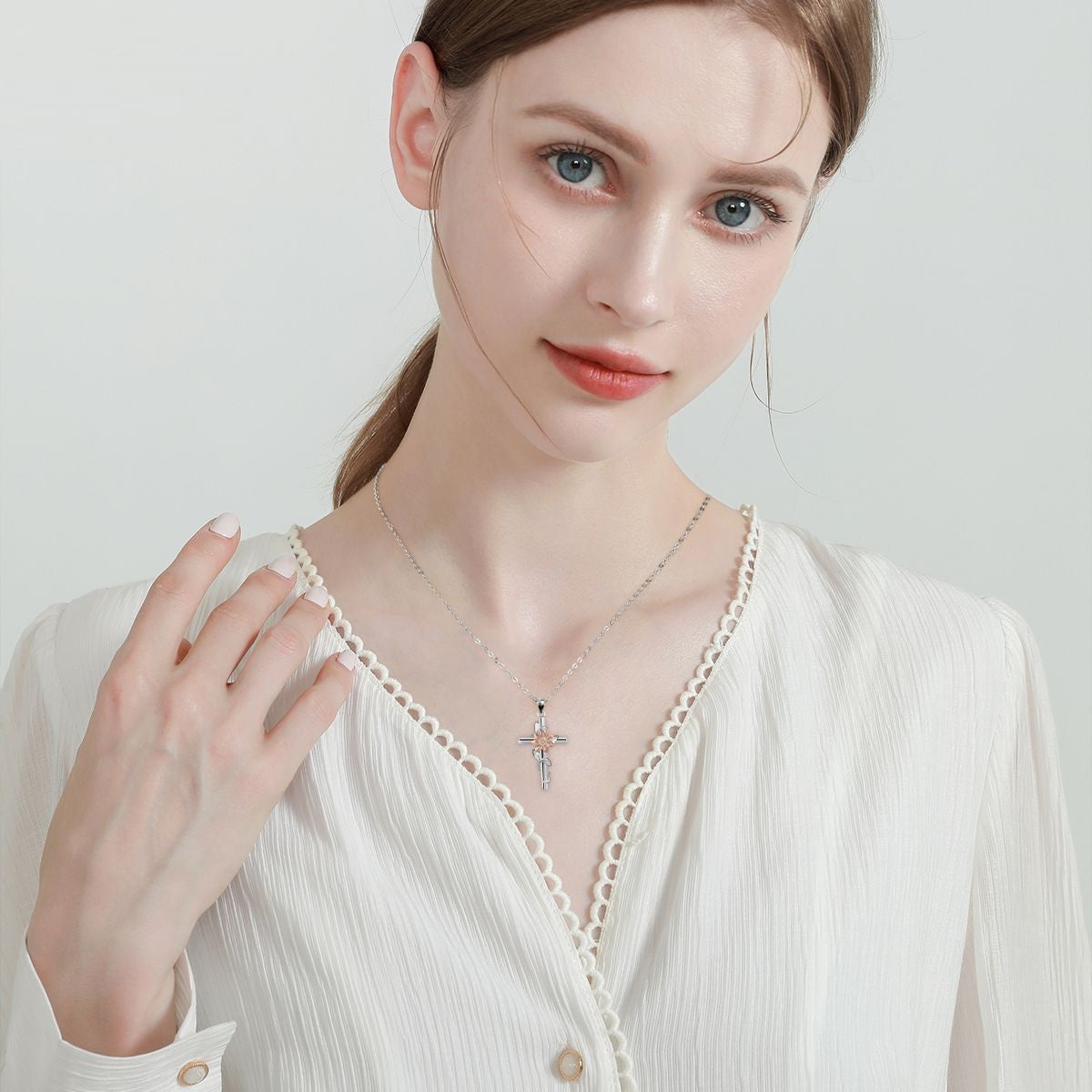 STAINLESS STEEL SUNFLOWER CROSS NECKLACE