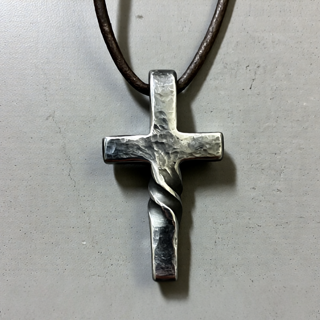 TWISTED COPPER LEATHER CORD NECKLACE